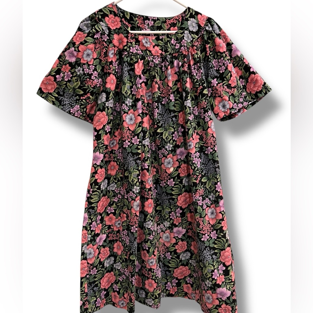 Vintage Handmade Women’s L/XL Mimi Housedress Kaftan Lightweight Floral